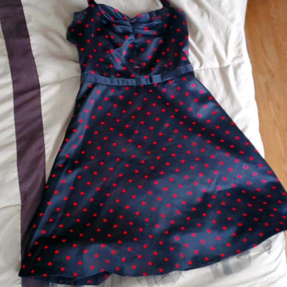 Black sweetheart halter dress